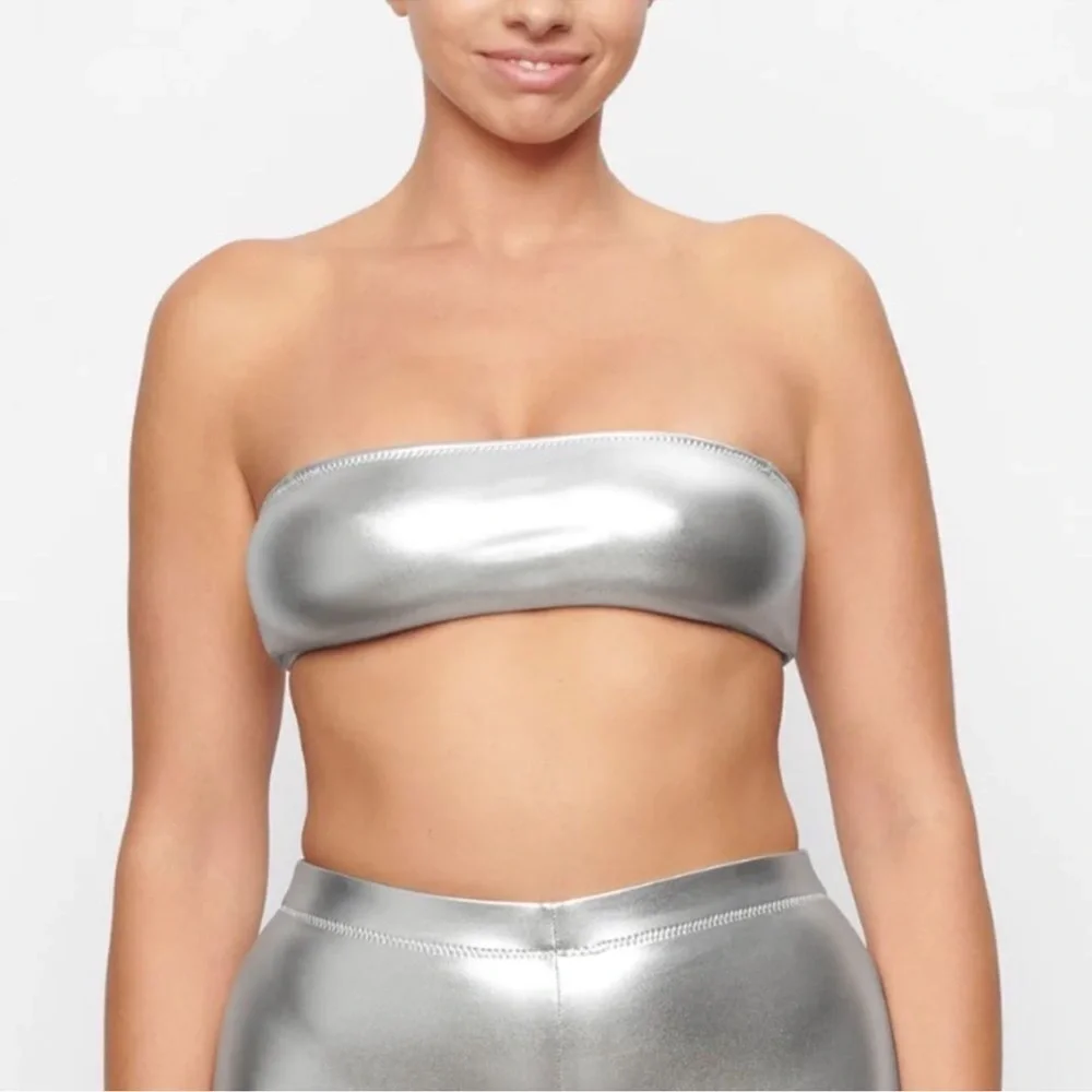 SKIMS (B10) Bandeau Metallic Swim Bikini Top In Nickel Silver Top 4X